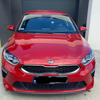 Kia Ceed cena 60700 przebieg: 50000, rok produkcji 2019 z Bełchatów małe 106